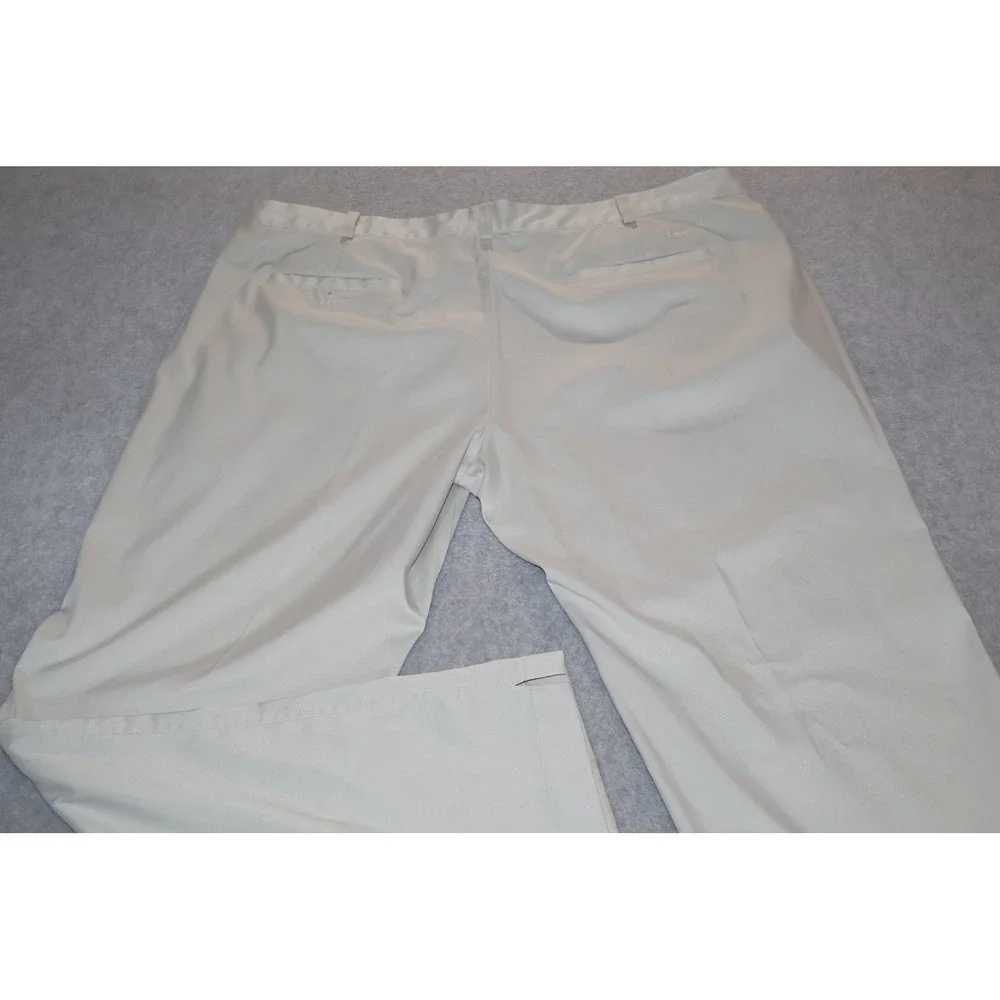 Nike Golf Pants Mens 42x32 Khaki Dri-Fit Flat Performance Chino Polyester **